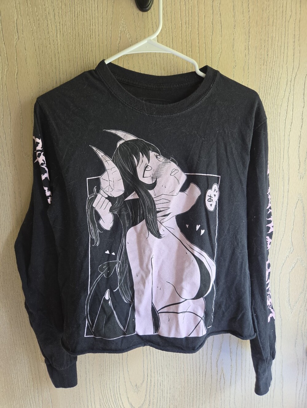 Anime Girl Long Sleeve Graphic Crop Top